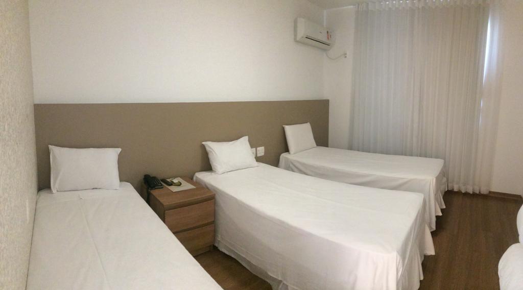 Lord Hotel Aeroporto Confins Vespasiano Eksteriør billede