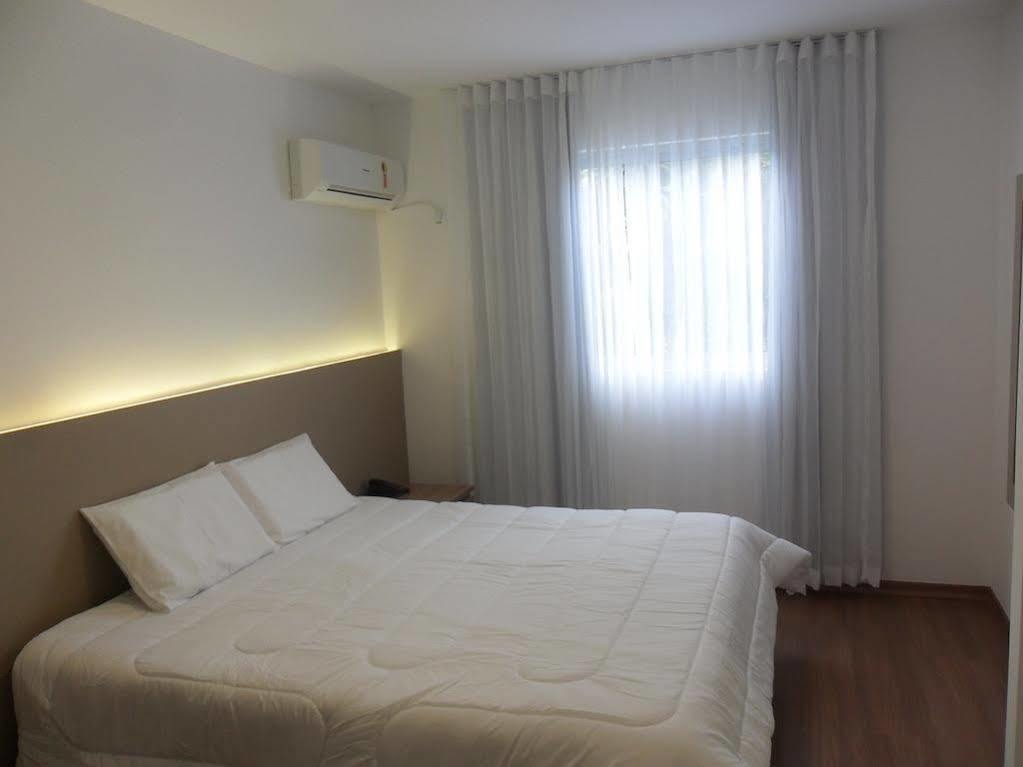 Lord Hotel Aeroporto Confins Vespasiano Eksteriør billede